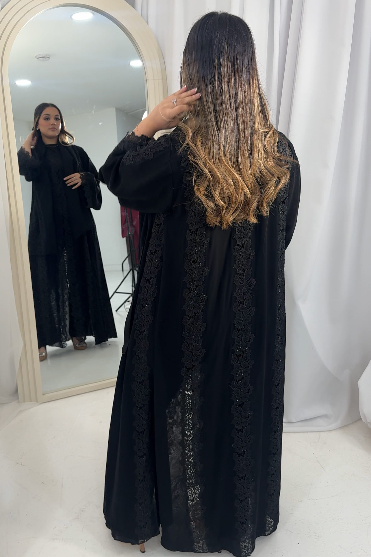 Miss Hubb Luxe Abaya
